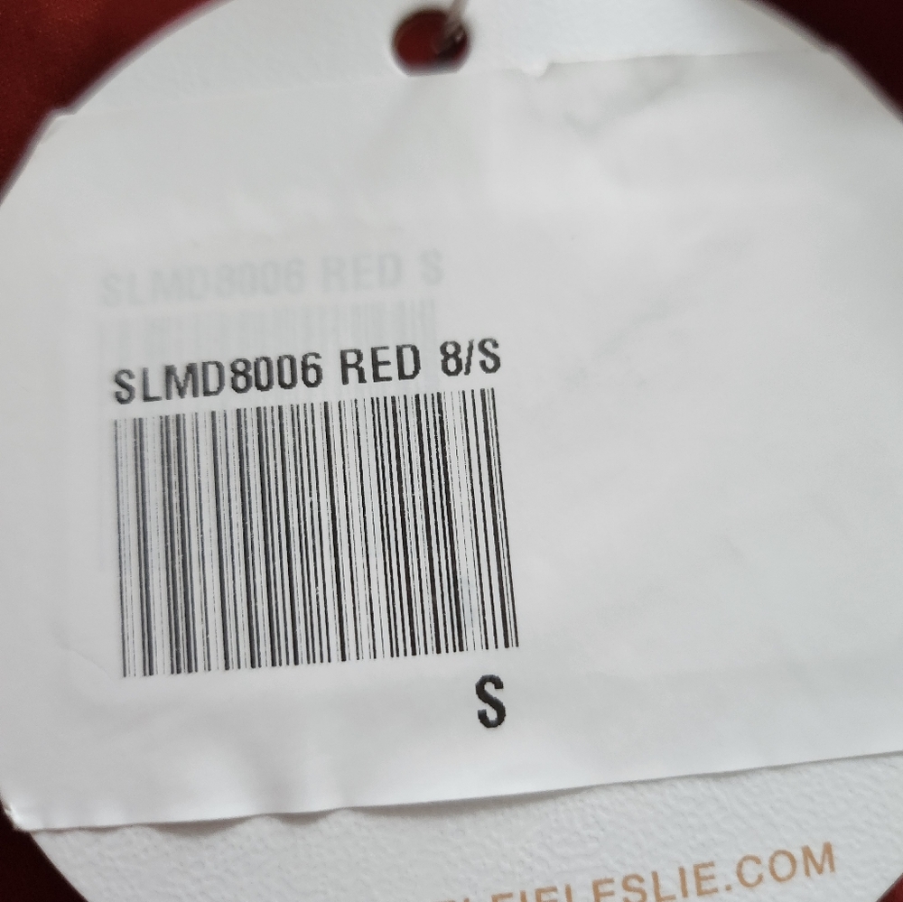 Sold Selfie LeslieMariesa Plunging Neckline Dress Red - Picture 11 of 12